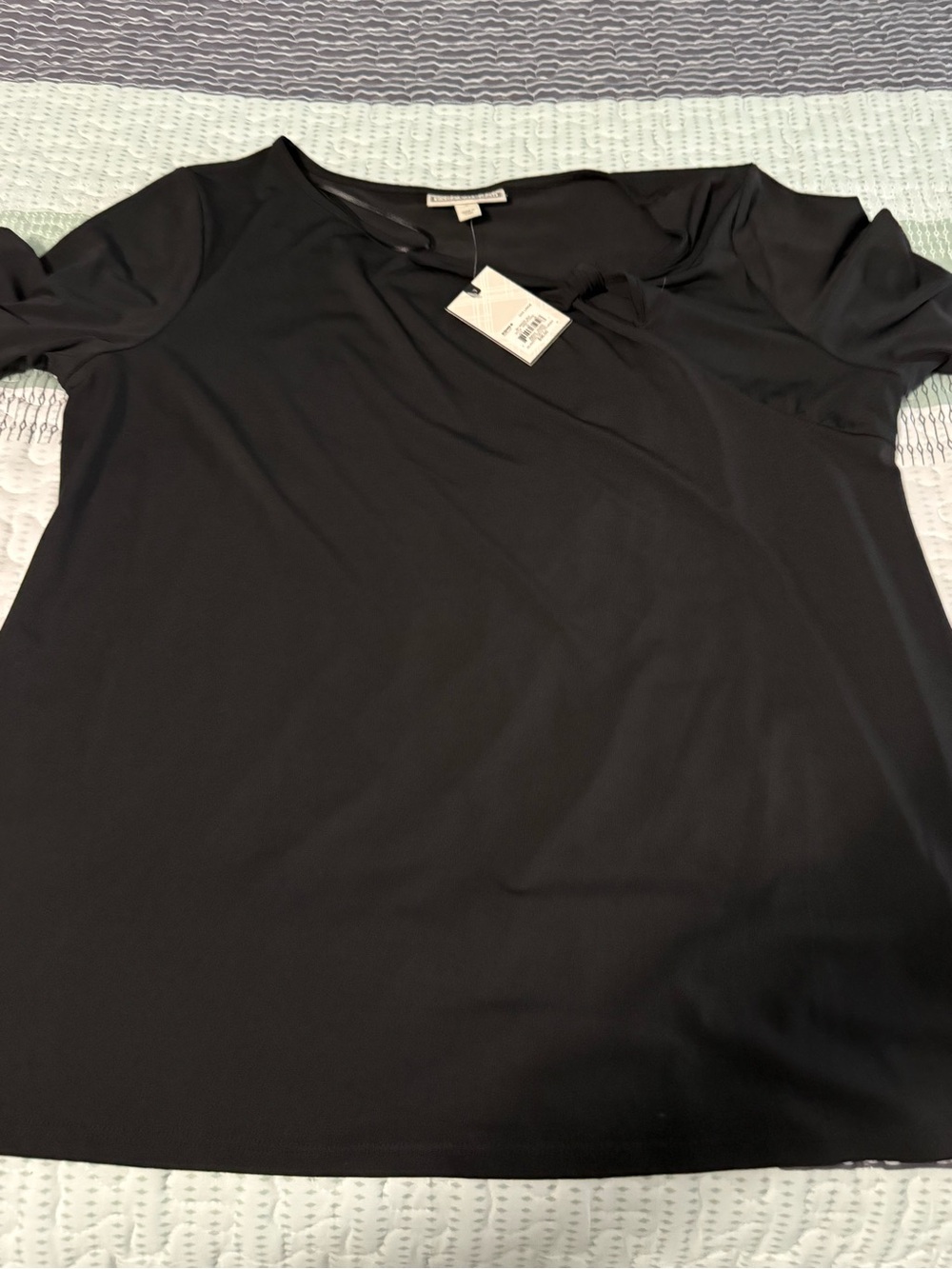 Dana Buchman Black Short Sleeve Tee